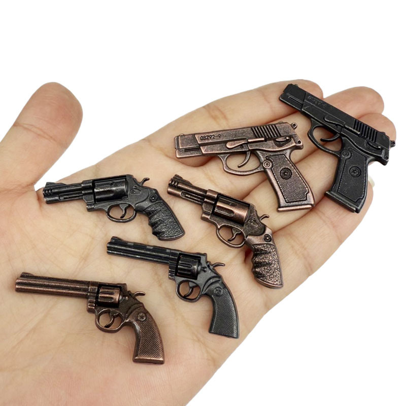 Model Kit Revolver - Mainan Model Pistol Revolver Pistol Logam