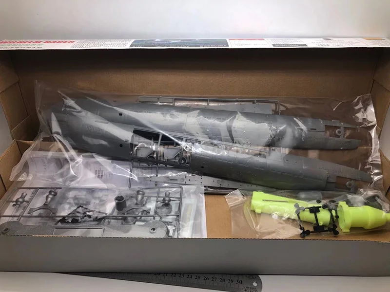 1/144 WWII kapal selam Jerman  - Model Kit Battleship ulasan dan harga