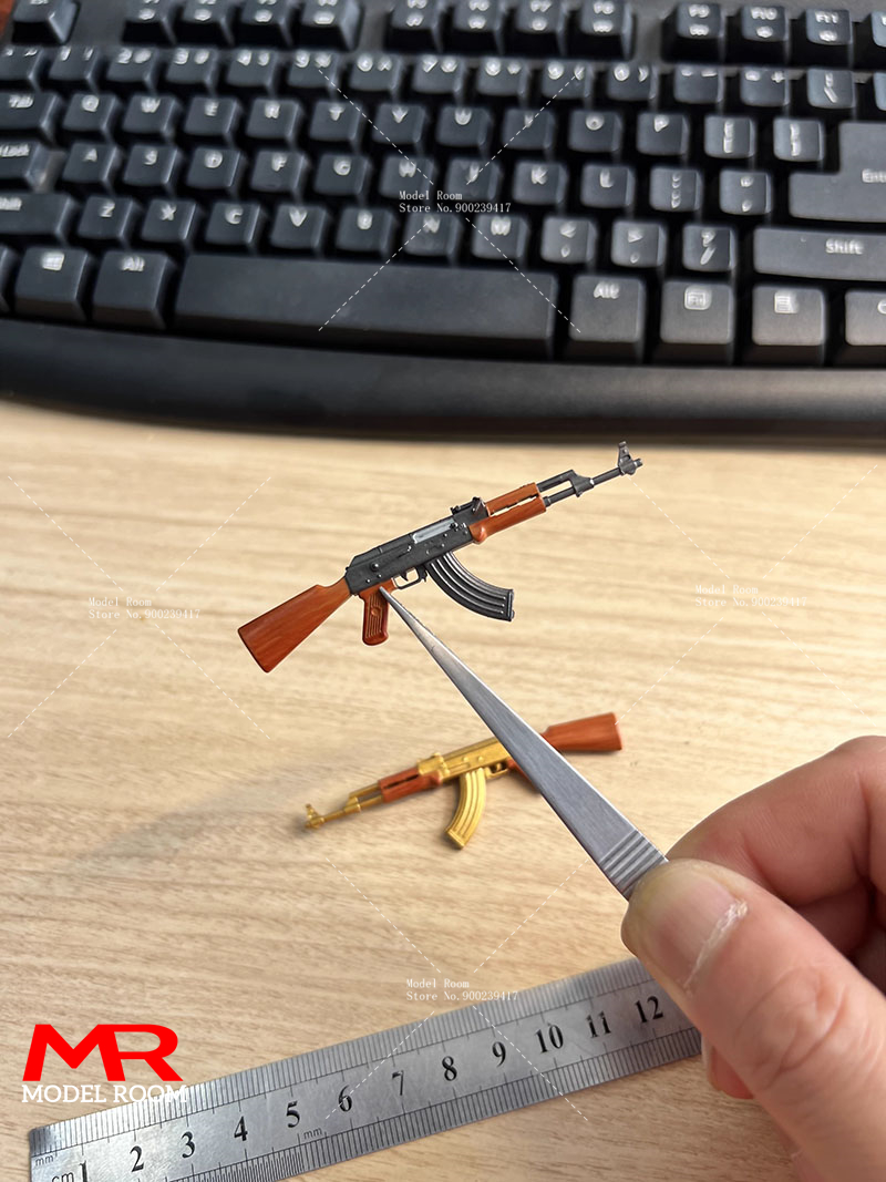 2023S 1/12 Desert Eagle AK47 R - Model Kit Revolver ulasan dan harga