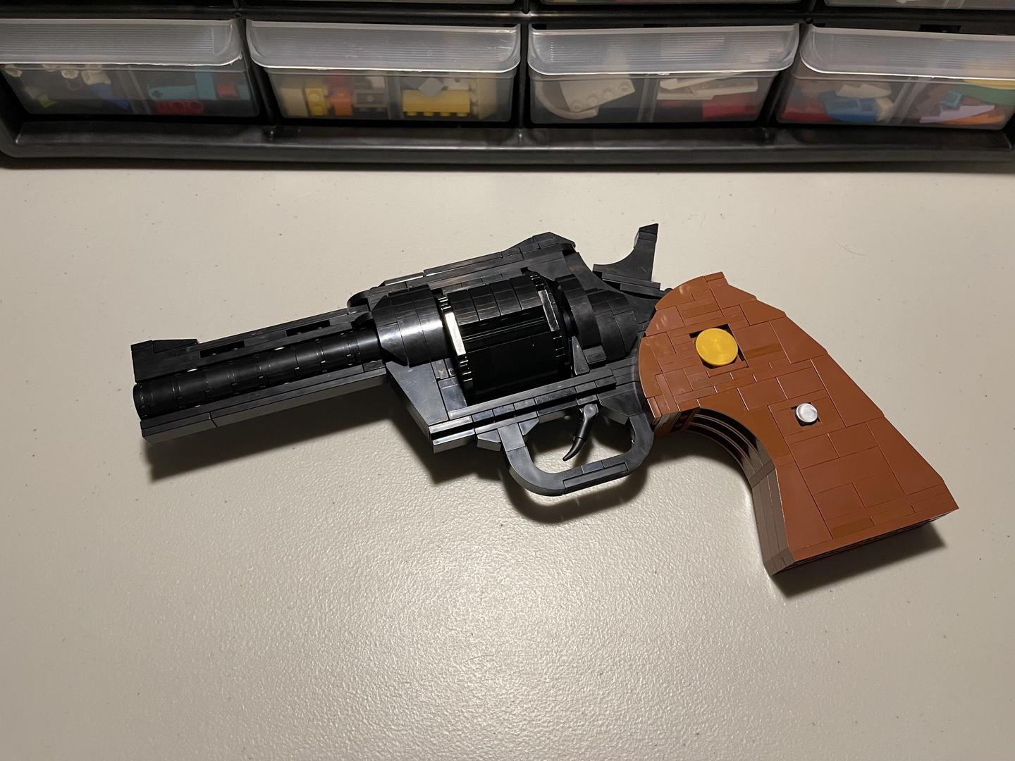 Mainan Blok Bangunan Model Rev - Model Kit Revolver ulasan dan harga